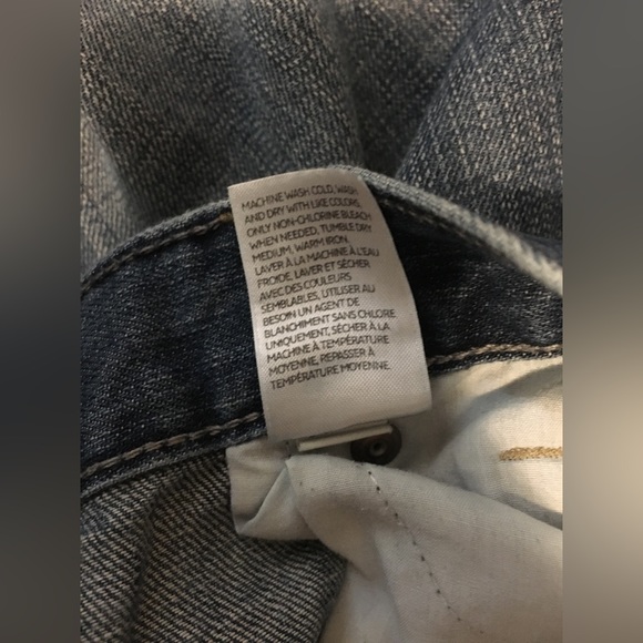 Old Navy Jeans - Picture 9 of 11